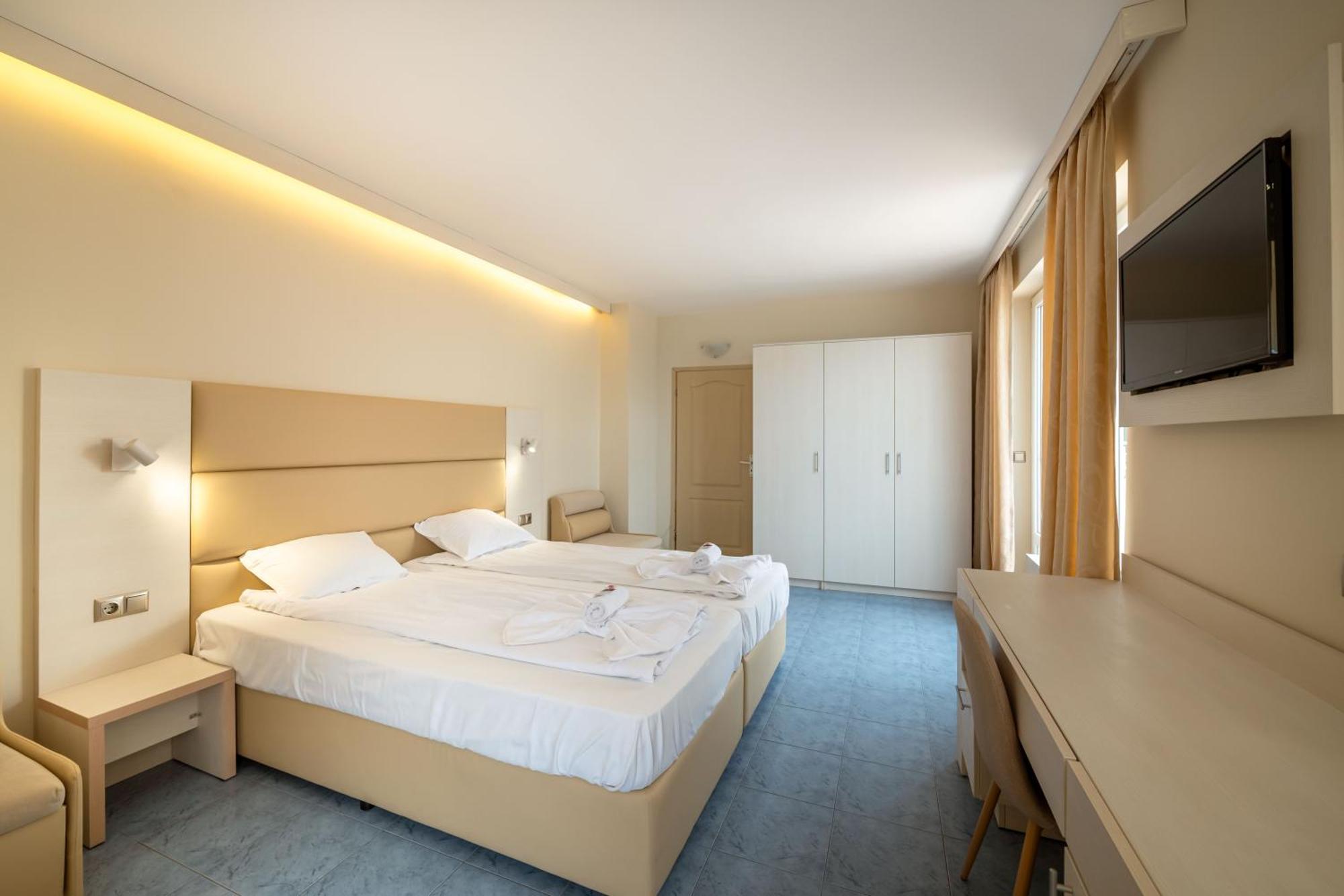Perla Apartments First Line Nesebar Exterior foto
